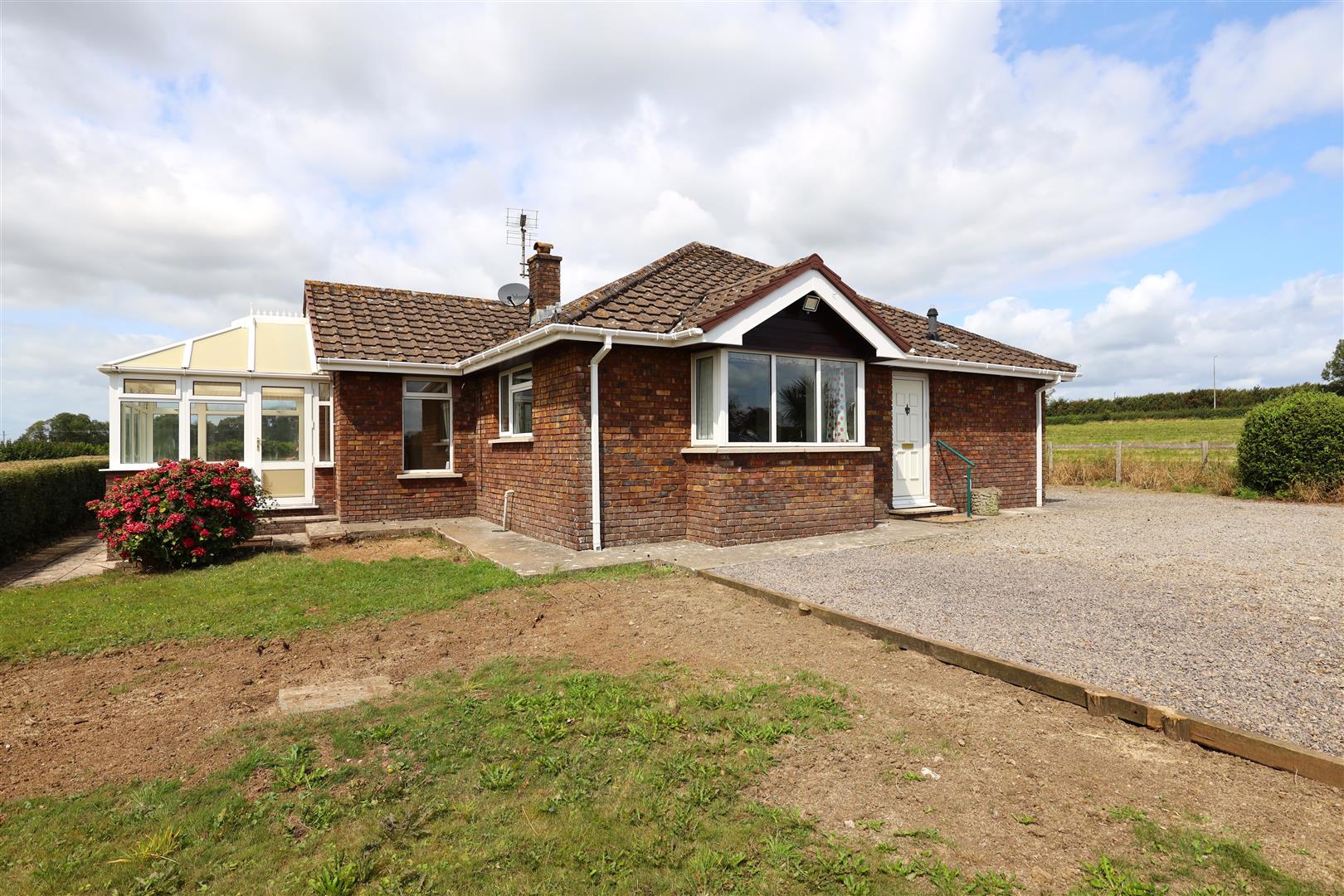 Twmpath Newydd, Colwinston,  Cowbridge, Vale of Glamorgan, CF71 7NJ